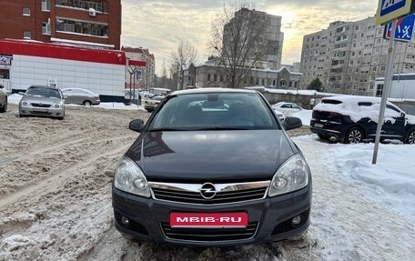 Opel Astra H, 2010 год, 830 000 рублей, 1 фотография
