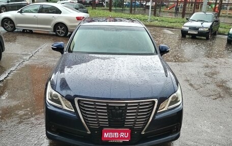 Toyota Crown, 2015 год, 2 450 000 рублей, 1 фотография