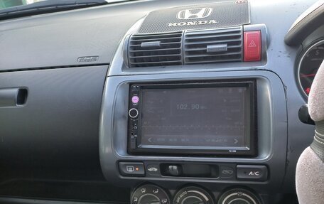 Honda Fit III, 2002 год, 450 000 рублей, 6 фотография