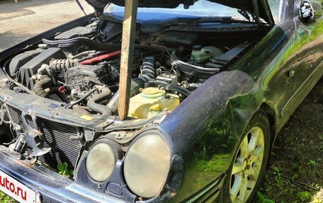 Mercedes-Benz E-Класс, 1998 год, 111 111 рублей, 4 фотография