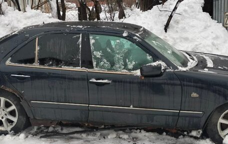 Mercedes-Benz E-Класс, 1998 год, 111 111 рублей, 3 фотография