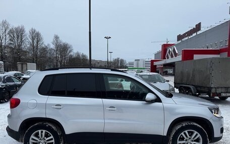 Volkswagen Tiguan I, 2012 год, 845 000 рублей, 2 фотография