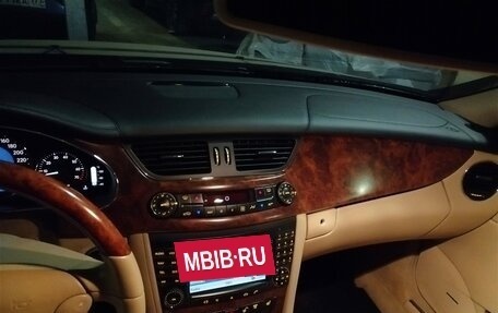 Mercedes-Benz CLS, 2005 год, 1 650 000 рублей, 7 фотография