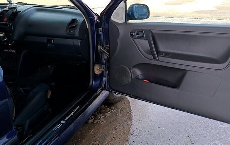 Volkswagen Polo III рестайлинг, 2000 год, 360 000 рублей, 6 фотография