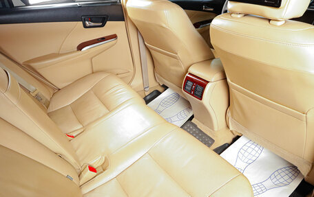 Toyota Camry, 2011 год, 1 759 000 рублей, 10 фотография