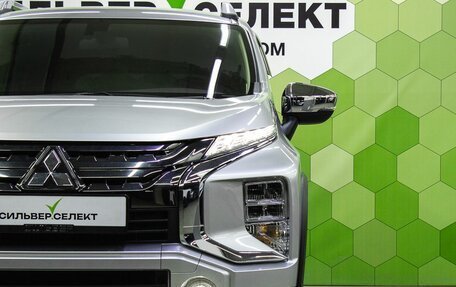 Mitsubishi Xpander, 2022 год, 2 330 000 рублей, 10 фотография