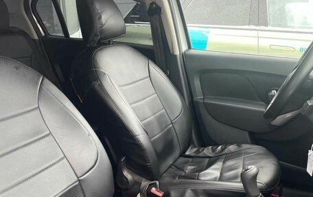 Renault Logan II, 2019 год, 1 042 000 рублей, 12 фотография