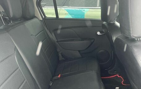 Renault Logan II, 2019 год, 1 042 000 рублей, 14 фотография