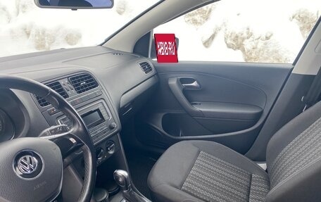 Volkswagen Polo VI (EU Market), 2017 год, 1 180 000 рублей, 10 фотография