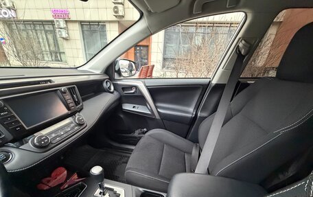 Toyota RAV4, 2017 год, 2 928 000 рублей, 7 фотография