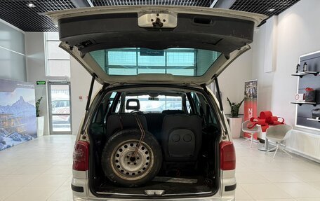 Volkswagen Sharan I рестайлинг, 2003 год, 435 000 рублей, 7 фотография