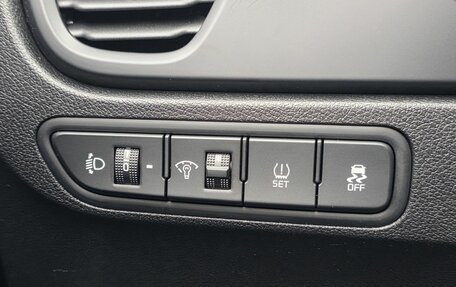 KIA Rio IV, 2021 год, 1 800 000 рублей, 17 фотография