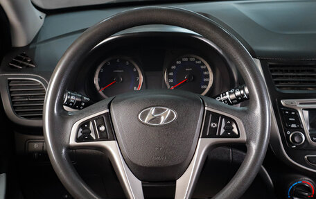 Hyundai Solaris II рестайлинг, 2015 год, 849 000 рублей, 14 фотография