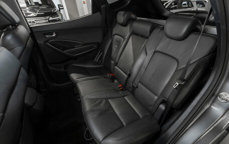 Hyundai Santa Fe III рестайлинг, 2017 год, 2 380 000 рублей, 12 фотография