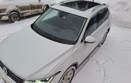 Volkswagen Tiguan II, 2021 год, 3 550 000 рублей, 10 фотография