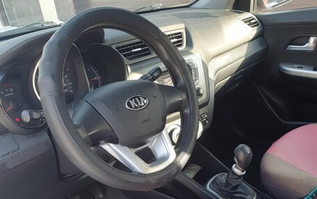 KIA Rio III рестайлинг, 2013 год, 1 070 000 рублей, 12 фотография