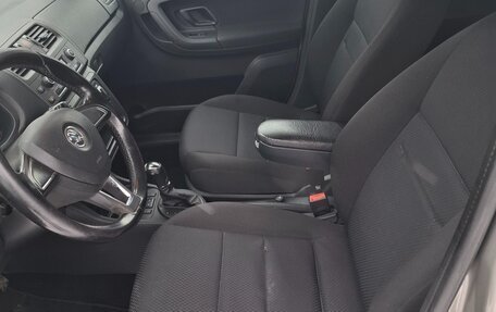 Skoda Fabia II, 2014 год, 650 000 рублей, 8 фотография