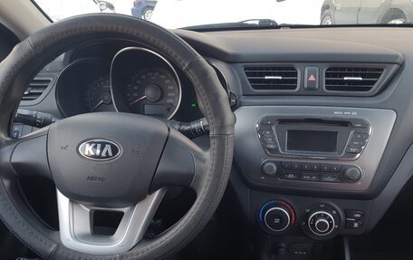 KIA Rio III рестайлинг, 2013 год, 1 070 000 рублей, 16 фотография