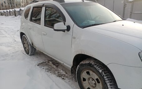 Renault Duster I рестайлинг, 2015 год, 950 000 рублей, 3 фотография