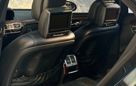 Mercedes-Benz S-Класс, 2006 год, 1 030 000 рублей, 26 фотография