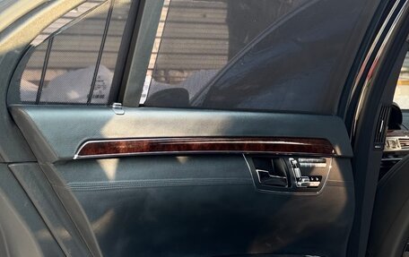 Mercedes-Benz S-Класс, 2006 год, 1 030 000 рублей, 27 фотография