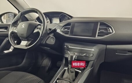 Peugeot 308 II, 2014 год, 945 000 рублей, 11 фотография