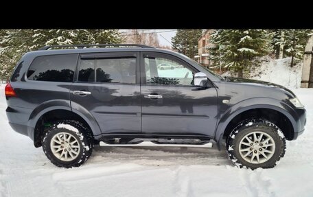 Mitsubishi Pajero Sport II рестайлинг, 2012 год, 1 100 000 рублей, 2 фотография