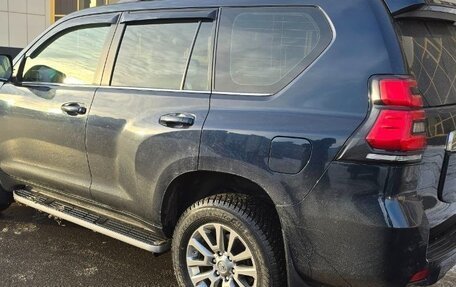 Toyota Land Cruiser Prado 150 рестайлинг 2, 2018 год, 5 250 000 рублей, 5 фотография