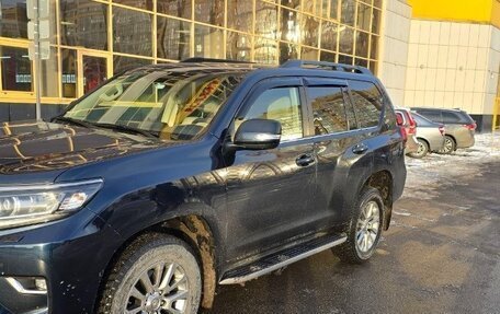 Toyota Land Cruiser Prado 150 рестайлинг 2, 2018 год, 5 250 000 рублей, 3 фотография