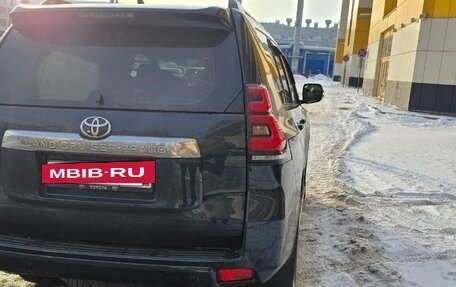 Toyota Land Cruiser Prado 150 рестайлинг 2, 2018 год, 5 250 000 рублей, 4 фотография