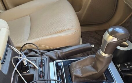 Toyota Land Cruiser Prado 150 рестайлинг 2, 2018 год, 5 250 000 рублей, 13 фотография