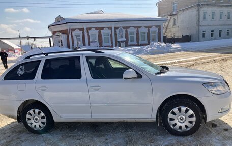 Skoda Octavia, 2011 год, 800 000 рублей, 3 фотография