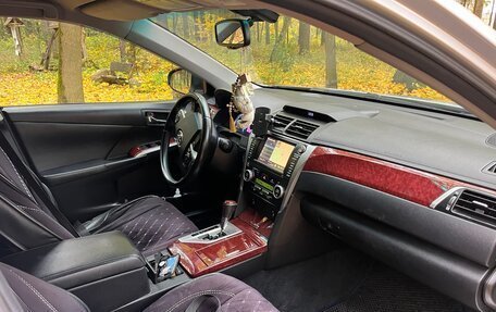 Toyota Camry, 2012 год, 1 690 000 рублей, 8 фотография