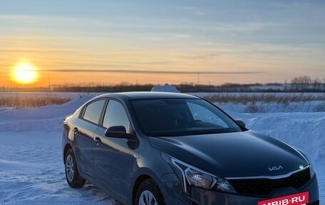 KIA Rio IV, 2022 год, 1 830 000 рублей, 7 фотография