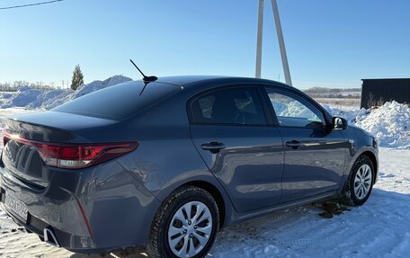 KIA Rio IV, 2022 год, 1 830 000 рублей, 13 фотография