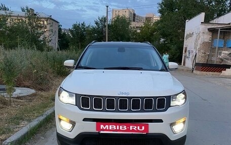 Jeep Compass II, 2018 год, 2 100 000 рублей, 3 фотография