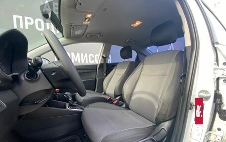 Hyundai Solaris II рестайлинг, 2017 год, 1 180 000 рублей, 10 фотография