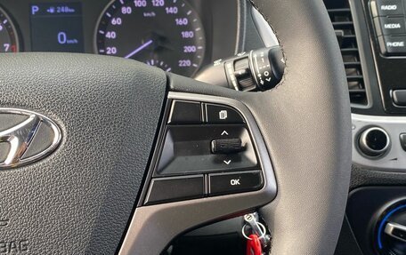 Hyundai Solaris II рестайлинг, 2017 год, 1 180 000 рублей, 17 фотография