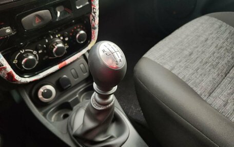 Renault Duster I рестайлинг, 2015 год, 1 060 800 рублей, 14 фотография