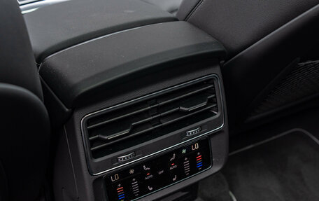 Audi Q7, 2025 год, 12 690 000 рублей, 40 фотография