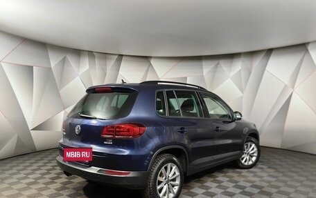 Volkswagen Tiguan I, 2016 год, 1 593 000 рублей, 2 фотография