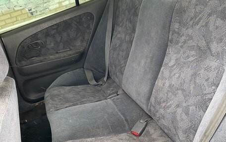 Mitsubishi Lancer VII, 1999 год, 205 000 рублей, 13 фотография