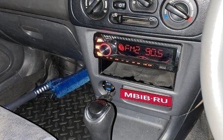 Mitsubishi Lancer VII, 1999 год, 205 000 рублей, 9 фотография