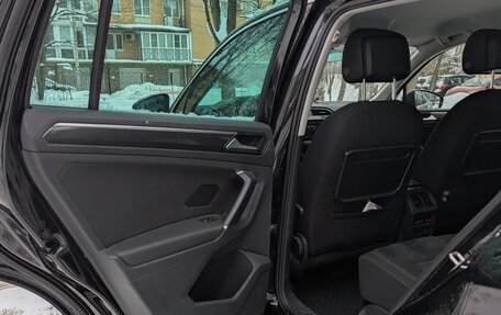 Volkswagen Tiguan II, 2018 год, 2 550 000 рублей, 16 фотография