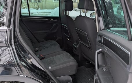 Volkswagen Tiguan II, 2018 год, 2 550 000 рублей, 19 фотография