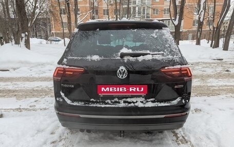 Volkswagen Tiguan II, 2018 год, 2 550 000 рублей, 6 фотография