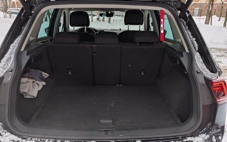 Volkswagen Tiguan II, 2018 год, 2 550 000 рублей, 18 фотография