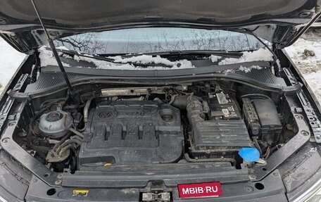 Volkswagen Tiguan II, 2018 год, 2 550 000 рублей, 23 фотография