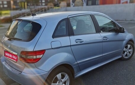 Mercedes-Benz B-Класс, 2010 год, 565 000 рублей, 4 фотография