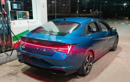 Hyundai Elantra, 2021 год, 2 000 000 рублей, 9 фотография